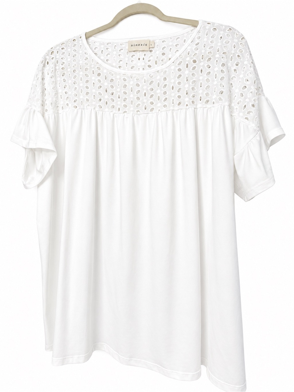 Chic White Eyelet Ruffle Sleeve Women's Top Size Large